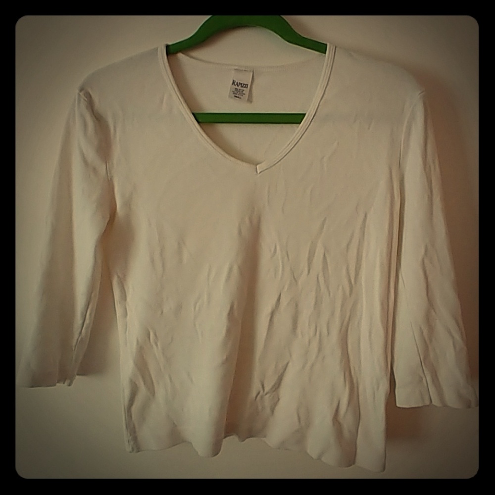 3/4 sleeve shirt